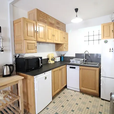 Ferienhaus Charmante Maison 3 Avec Jardin, Proche Saint-flour, Anim. Acceptes, Wifi - Fr-1-742-570