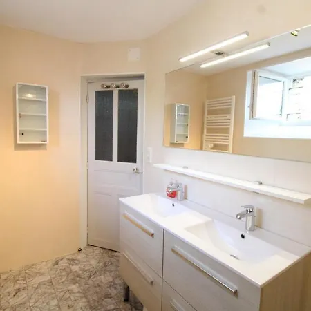 Charmante Maison 3 Avec Jardin, Proche Saint-flour, Anim. Acceptes, Wifi - Fr-1-742-570 Neuvéglise